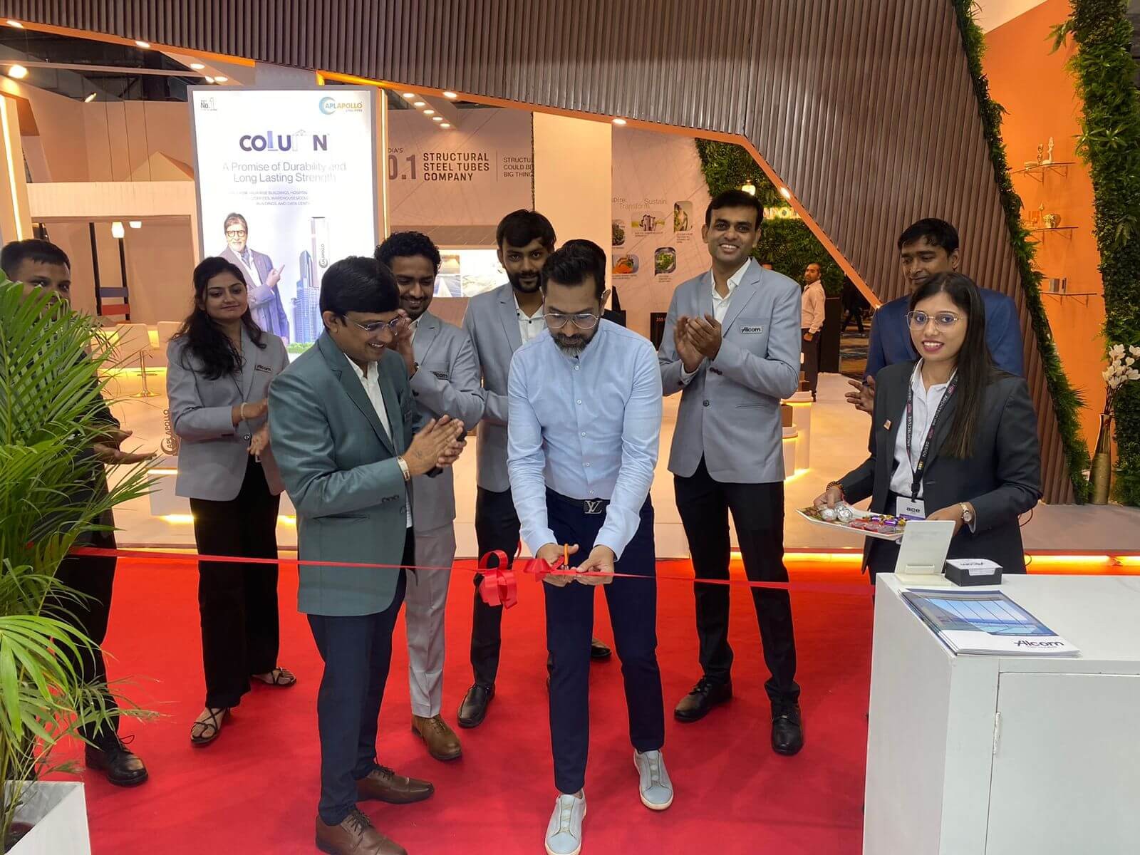 Get Insights on Structure Glazing