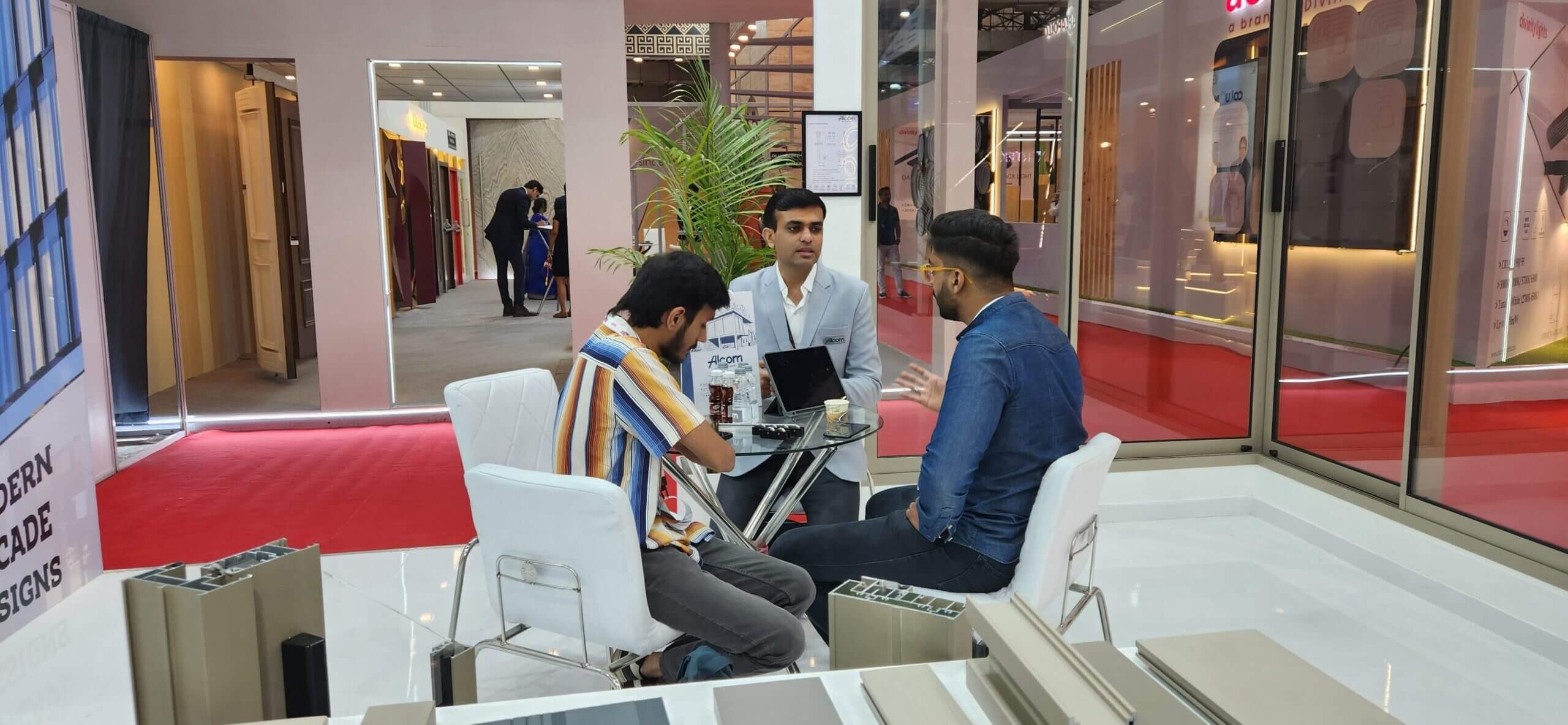 Get Insights on Structure Glazing